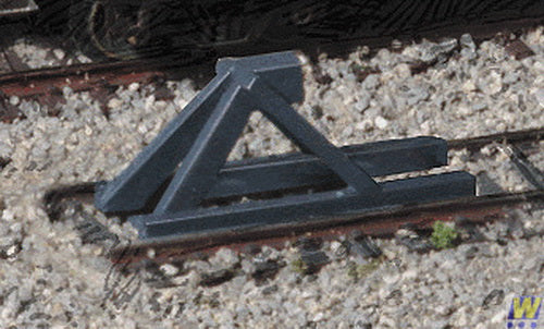 Walthers 933-2605 N Scale Dark Gray Track Bumpers (Box of 5)