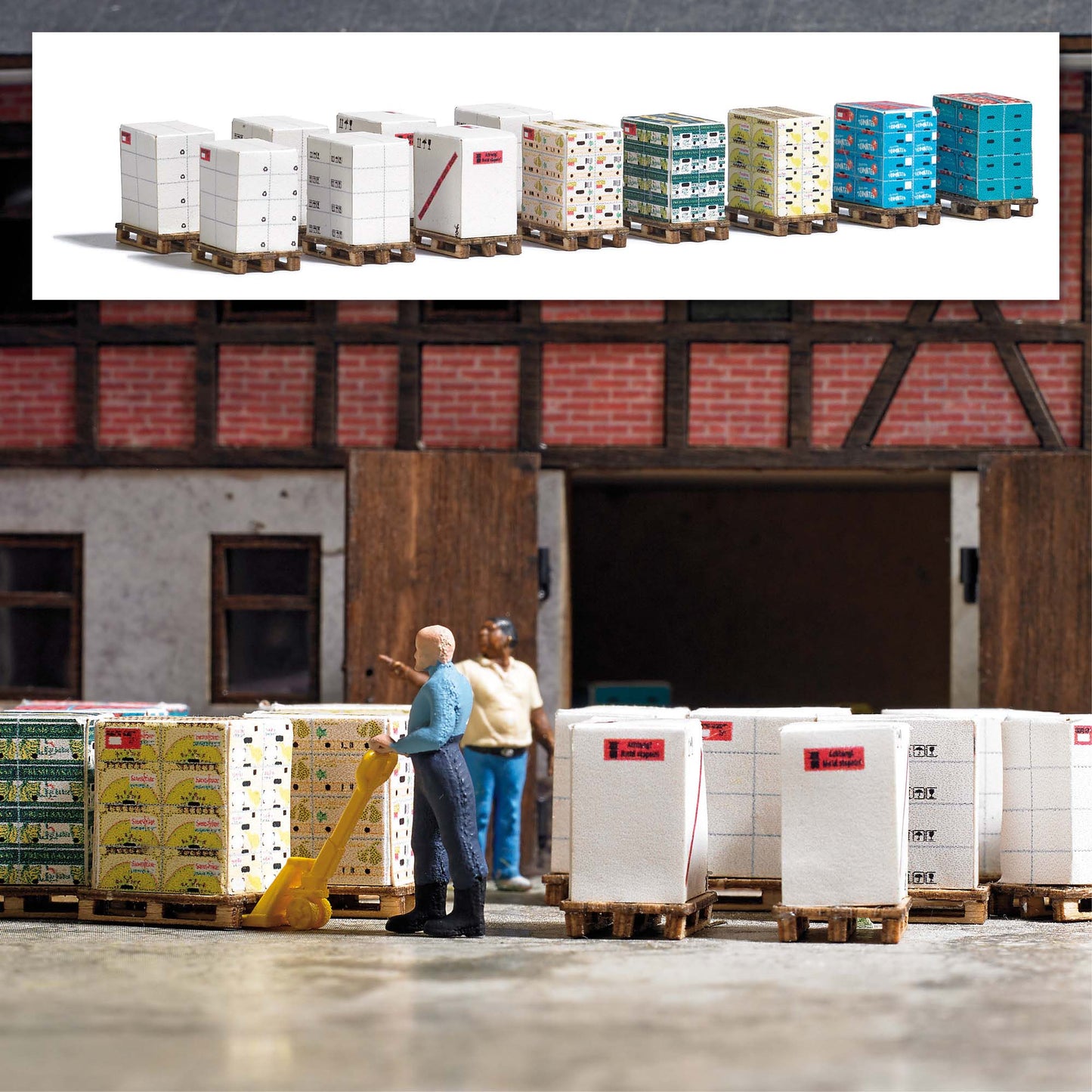 Busch 1812 HO Pallets with Boxes (Set of 12)