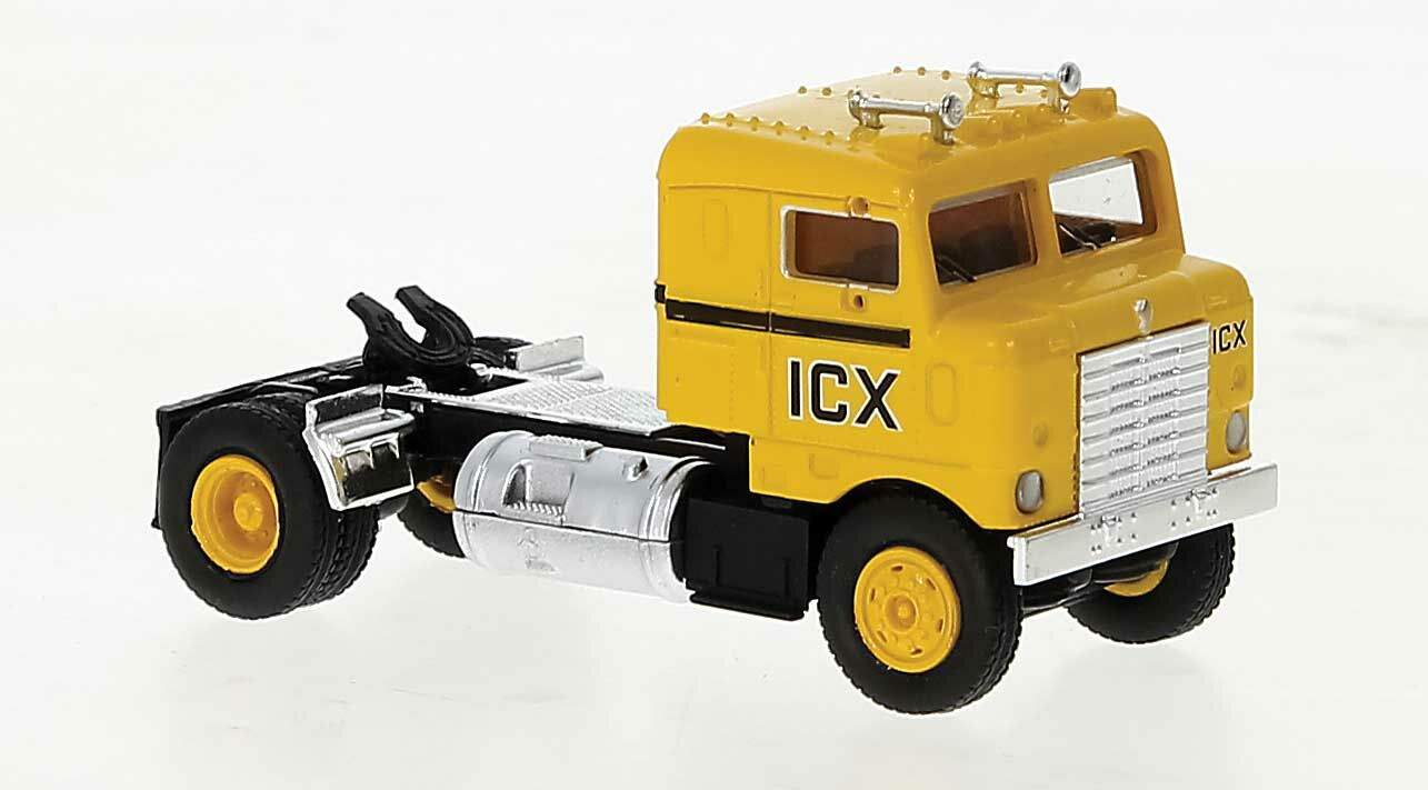 Brekina Automodelle 85953 HO Assembled 1950 Kenworth Bullnose Tractor Only