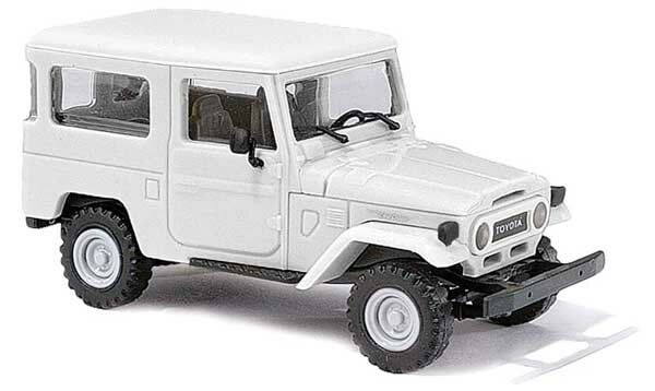 Busch 60217 HO Undecorated 1960 Toyota Land Cruiser J4 Kit