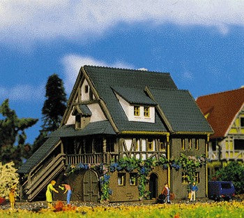 Vollmer 9547 Z Scale Wine Store Building Kit