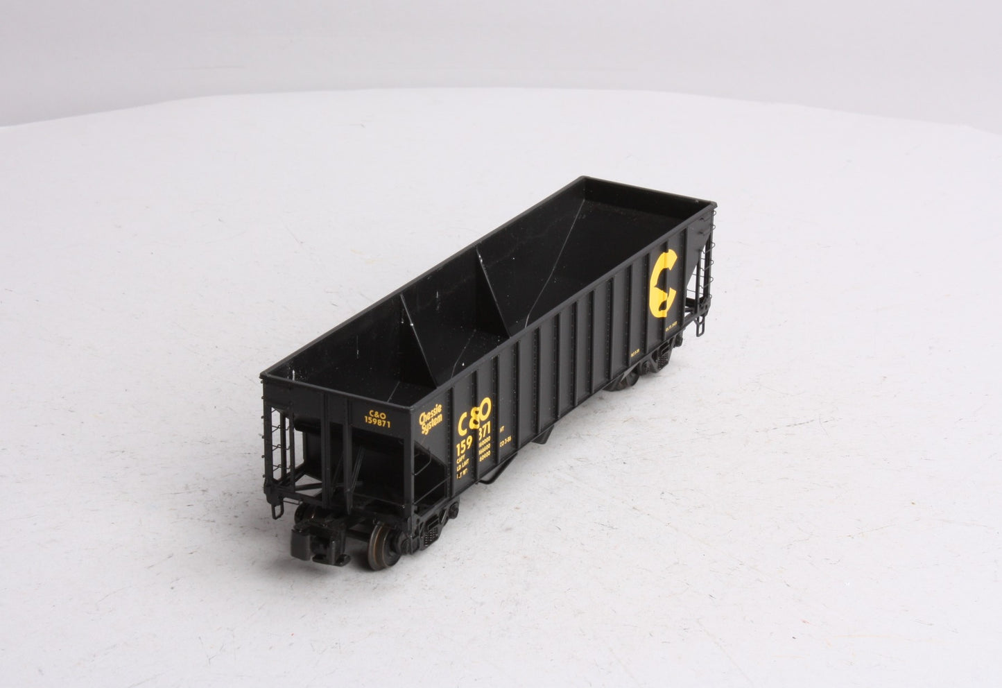 Des Plaines Hobbies 15083 "S" Scale C & O Chessie System 3-Bay Hopper #159871 LN