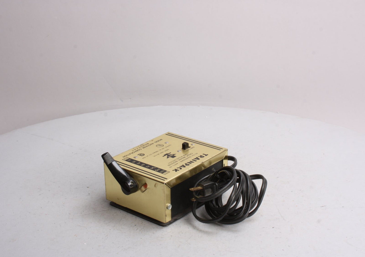 MRC 100 Trainpack Power Supply