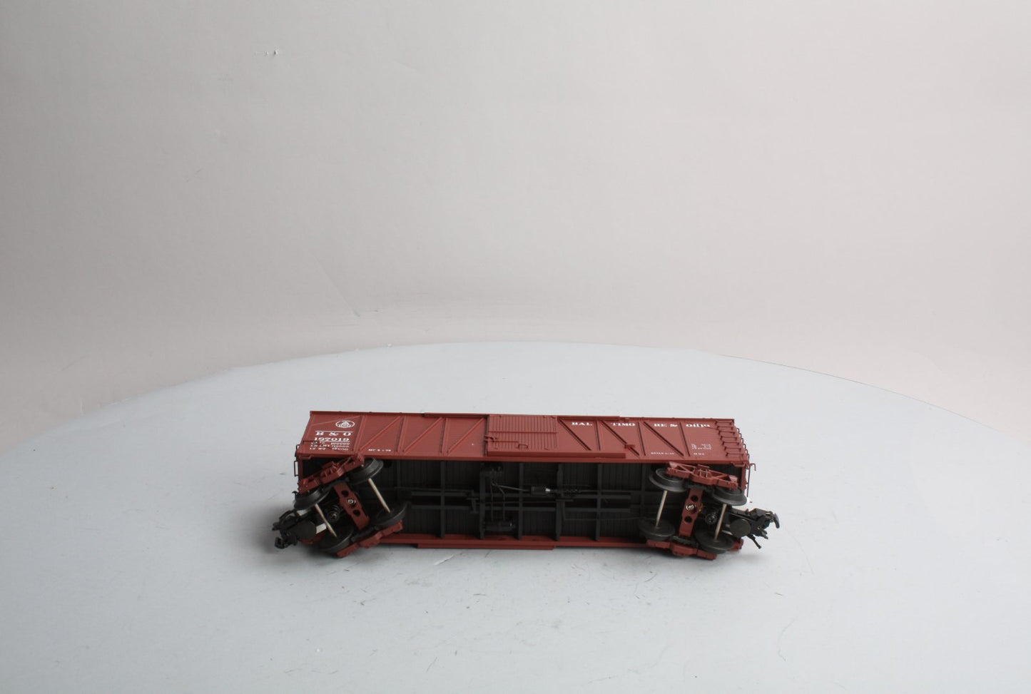 Atlas 8686-2 Baltimore & Ohio Single Sheathed Boxcar #187019 (3 Rail) LN