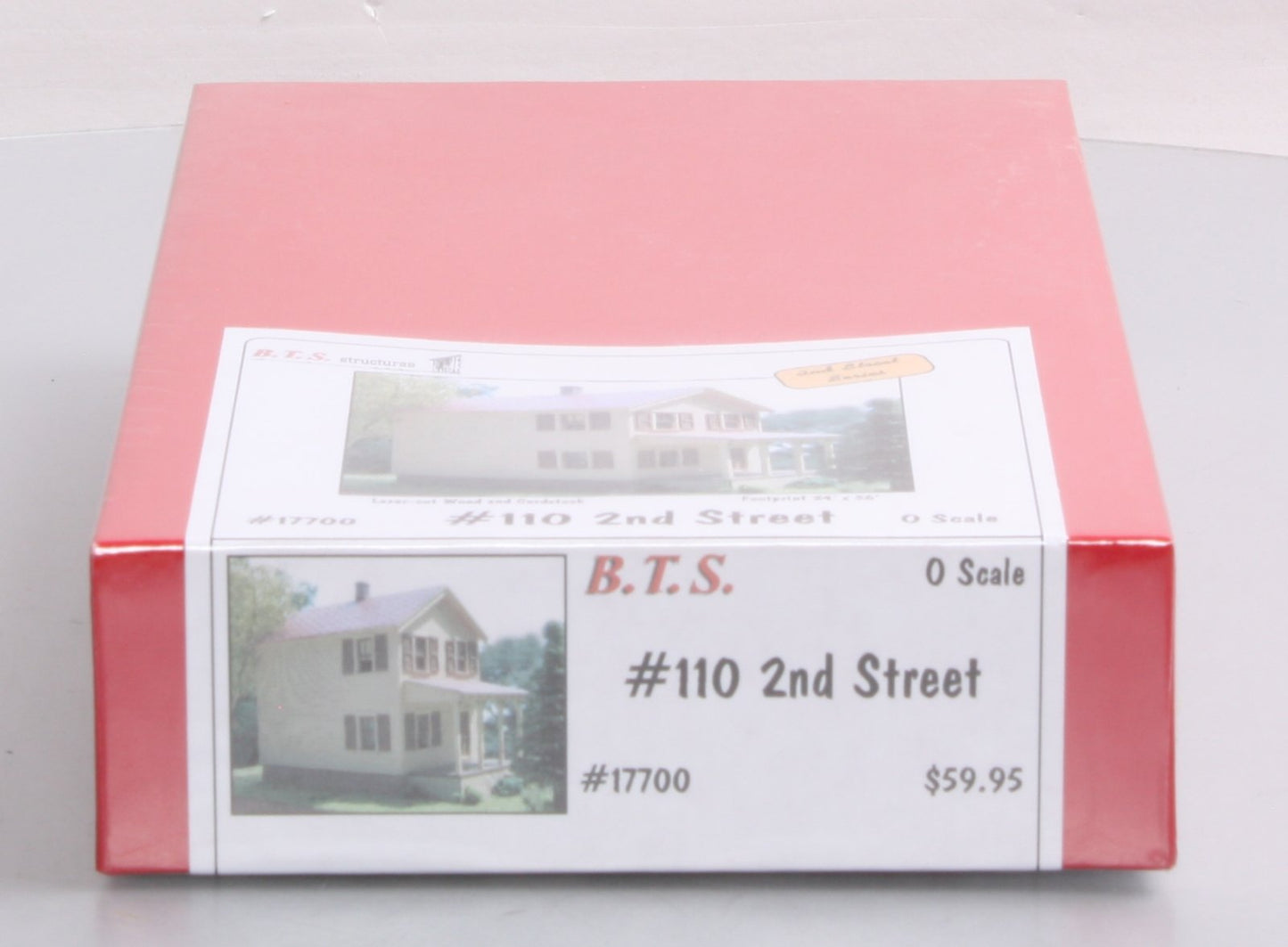 B.T.S. 17700 O 110 Second Street 2-Story House w/Front Porch Building Kit