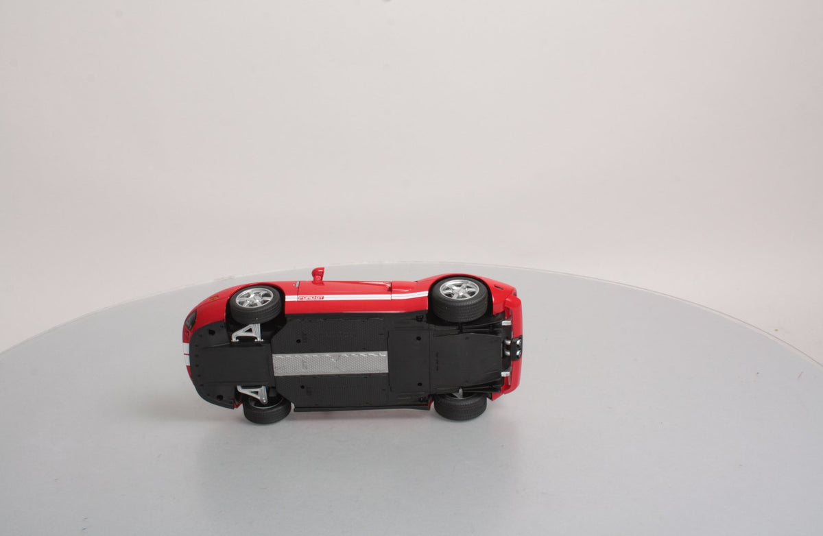 AutoArt 72906 1:18 1967 Ford GT in Red/White Stripes LN