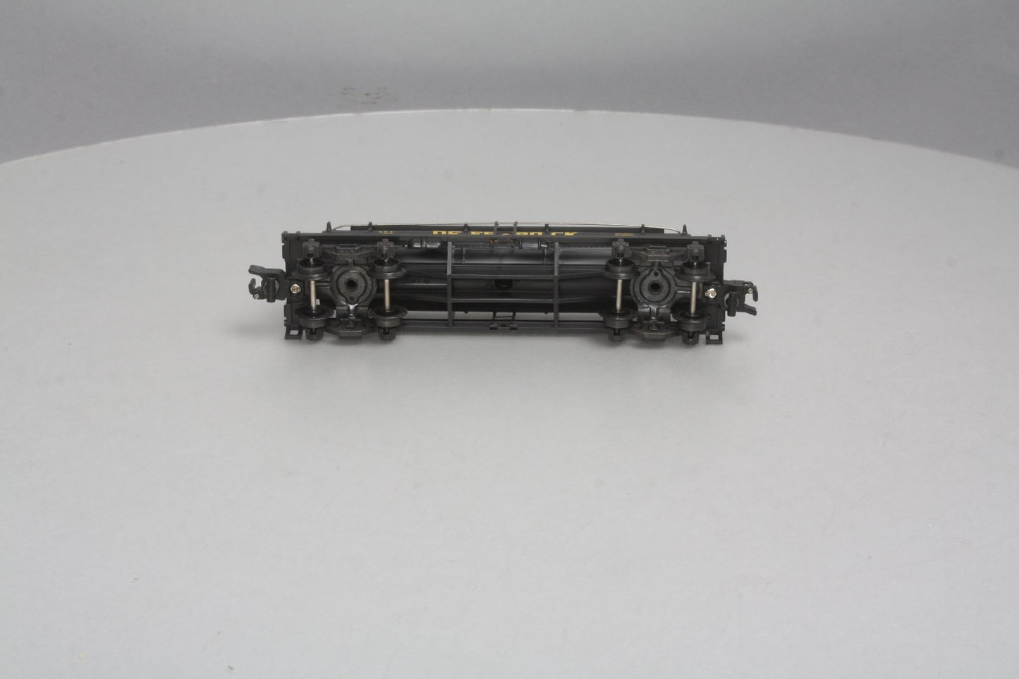 American Flyer 6-48220 S Deep Rock (NASG) 3-Dome Tank Car #1900 LN