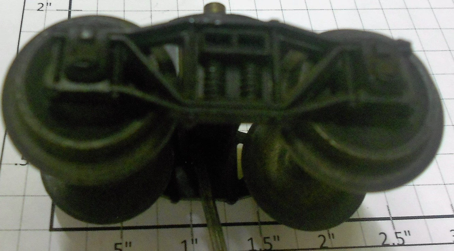 Lionel 571-1 Plastic Postwar Archbar Plain Truck with Eyelet Stud Hole Mount