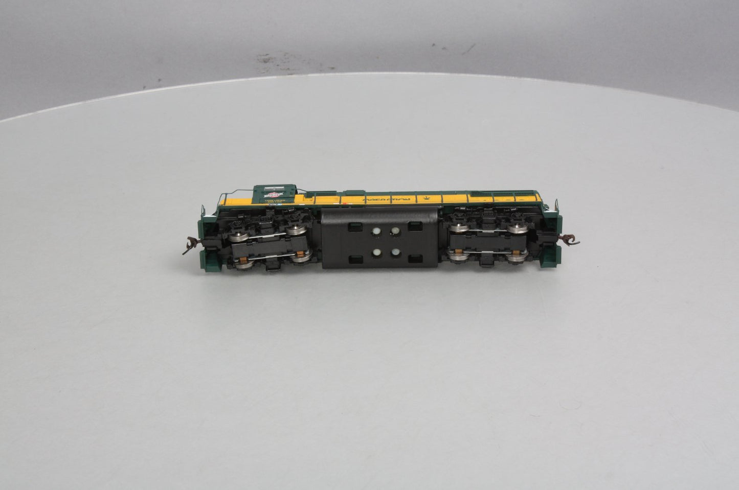 Athearn 8003 Chicago & North Western GP38-2 Diesel Locomotive #4606 LN/Box