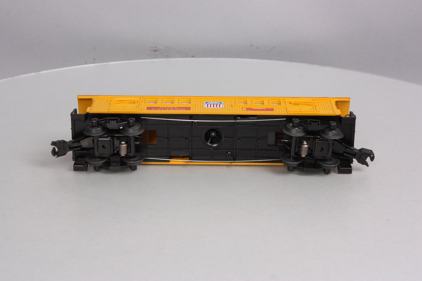 Lionel 6-15166 O Gauge Union Pacific Baggage Car w/ Steam Whistle Sounds