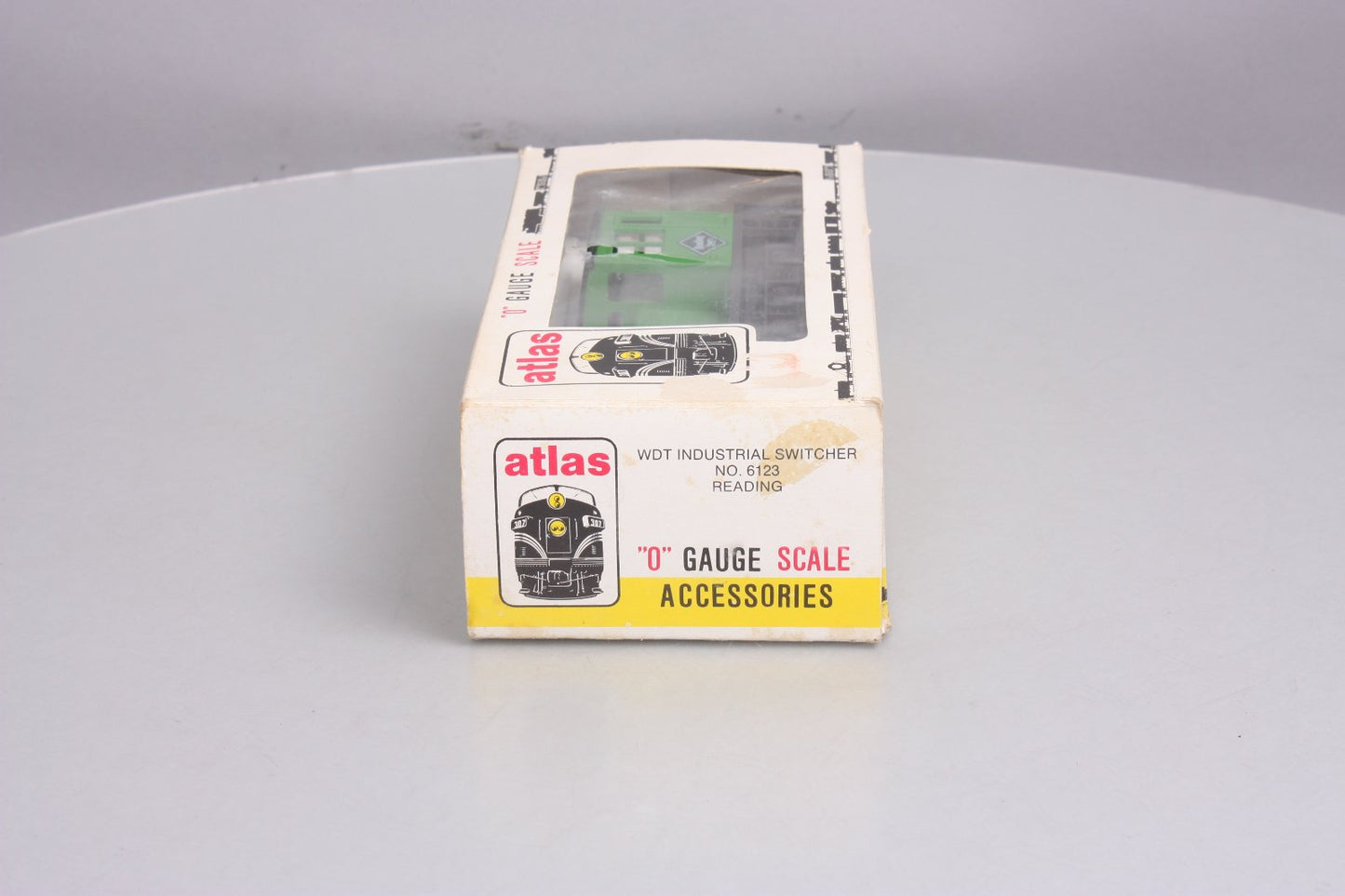 Atlas 6123 O Scale Reading 0-4-0 Switcher - 2 Rail