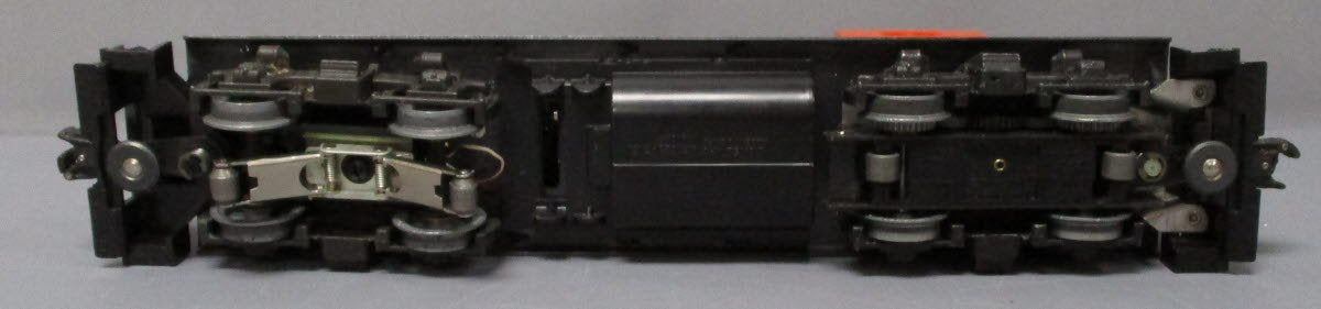 Lionel 6-8030 O Gauge Illinois Central GP-9 Diesel Locomotive #8030 EX