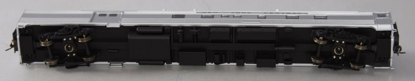 Walthers 932-6468 HO Scale New York Central 85' Budd Baggage Dormitory Car LN/Box