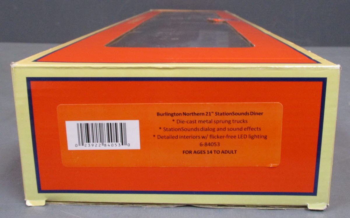 Lionel 6-84053 Burlington Northern 21" Diner Car with StationSounds #455 LN/Box