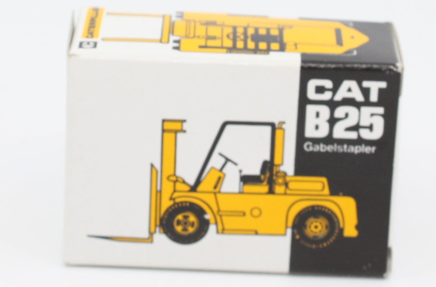 NZG 124 1:87 CAT B25 Lift Truck NIB