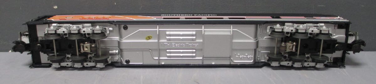 MTH 20-67143 O Gauge Southern Pacific 70' ABS Full Length Vista Dome Car LN