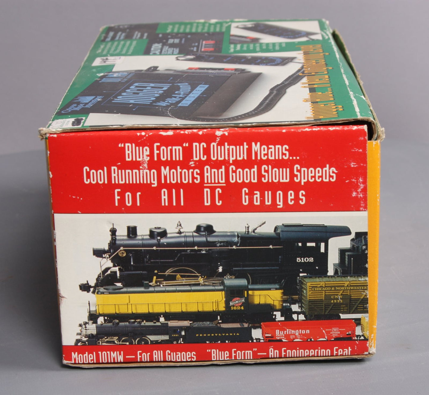 Chicago Model International 101MW G Hogger Waltk-A-Round Transformer LN/Box