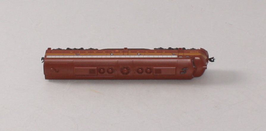 Kato 176-255 N Pennsylvania EMD E8/9 Passenger Pilot Diesel Locomotive #5706 LN/Box