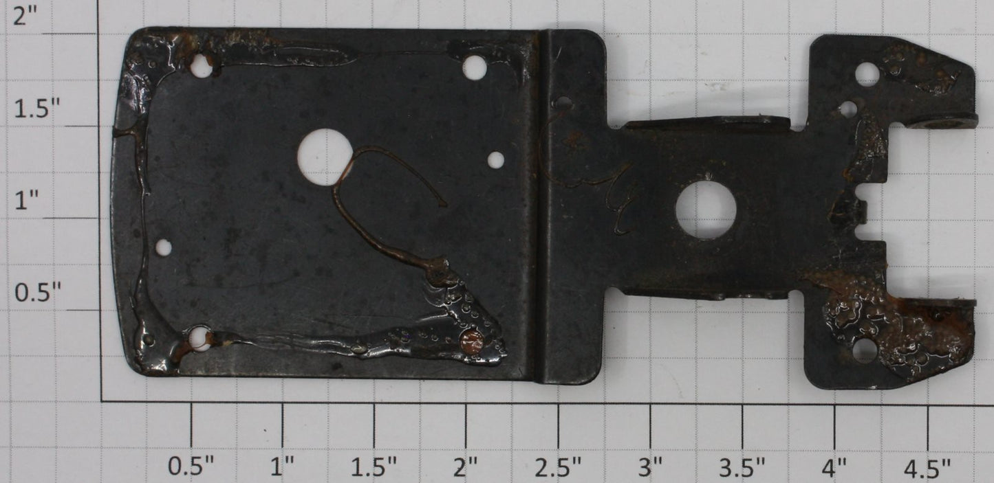 Lionel 2460-24 Cab Plate Assembly No Center Stud or plain stud