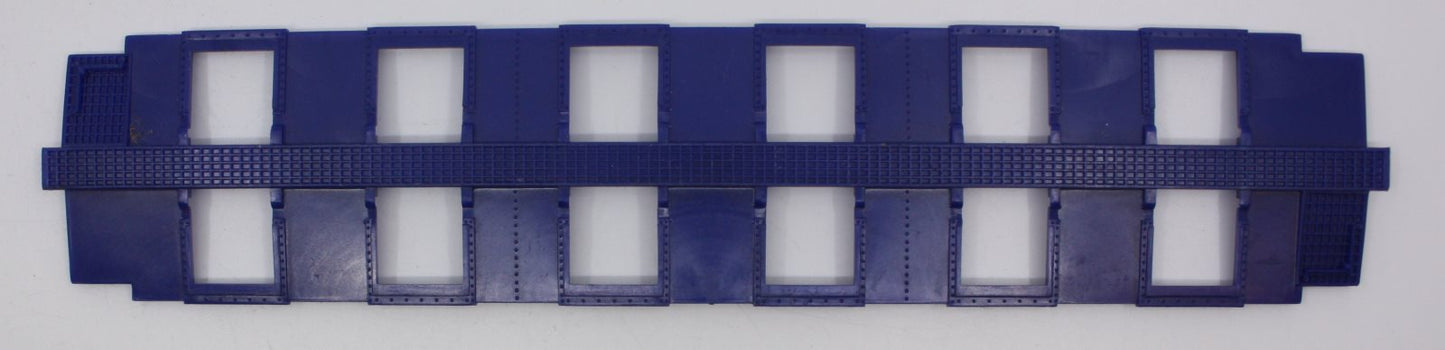 Lionel 9139-30X Blue Hopper Roof without hatches.