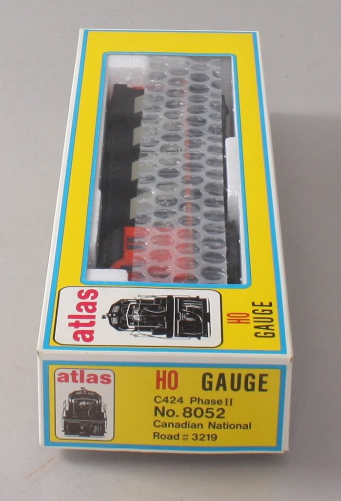 Atlas 8052 HO C424 Phase 2 Loco Canadian National #3219 LN/Box