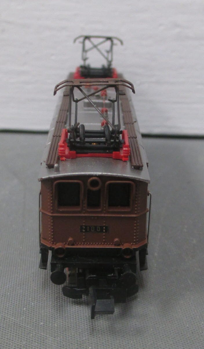 Arnold 2457 N Scale German State Railway Electric Locomotive #21001 LN/Box