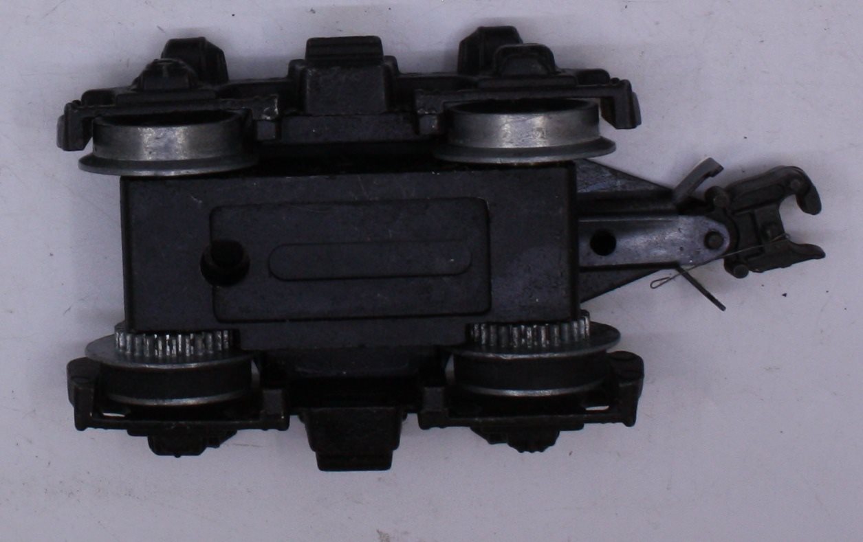 Lionel 8363-70 Motor Trk/With Black Side Frames
