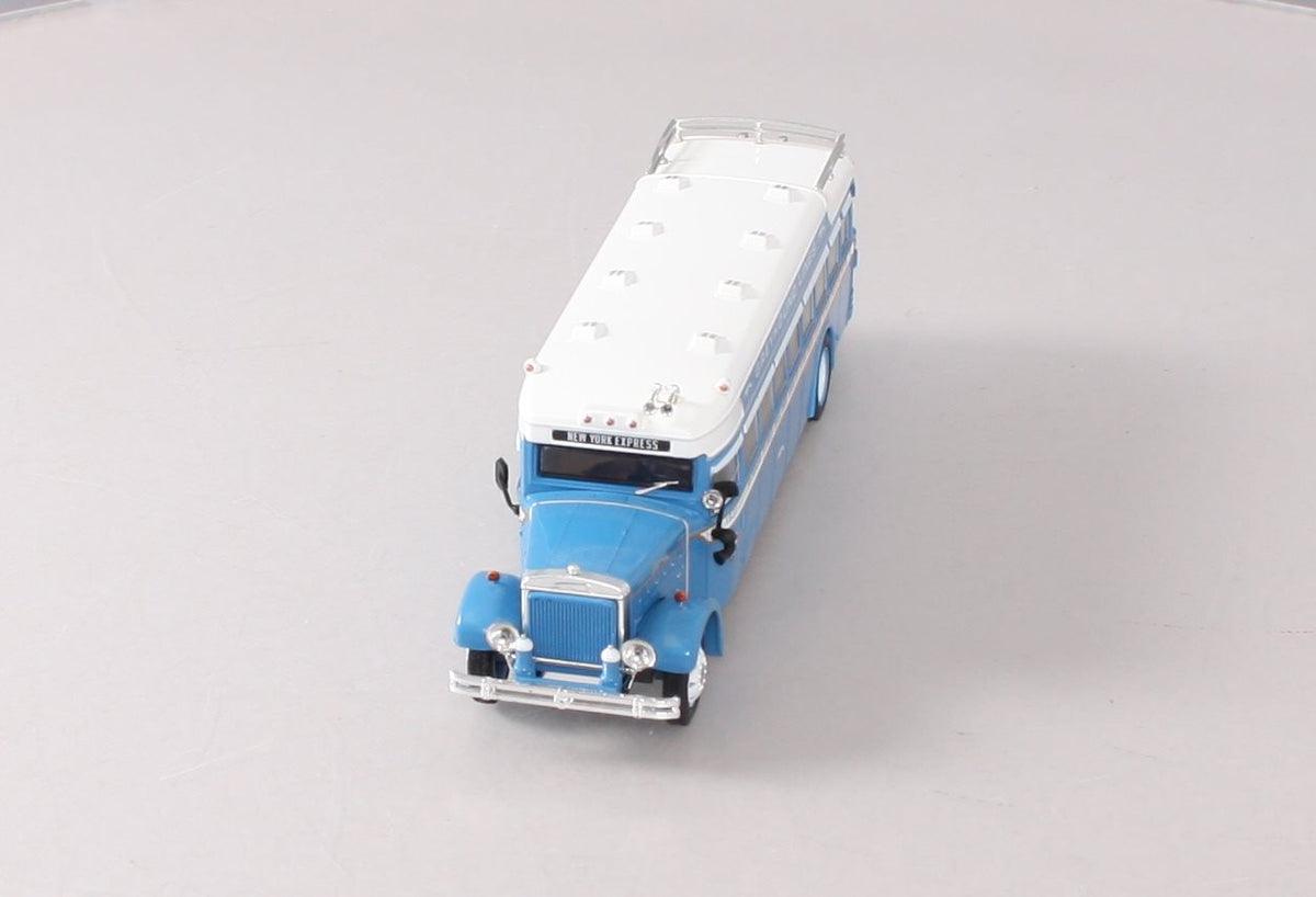 Iconic Replicas 621748 1:50 Scale Blue & White 1931 Grehound Lines Parlor Coach