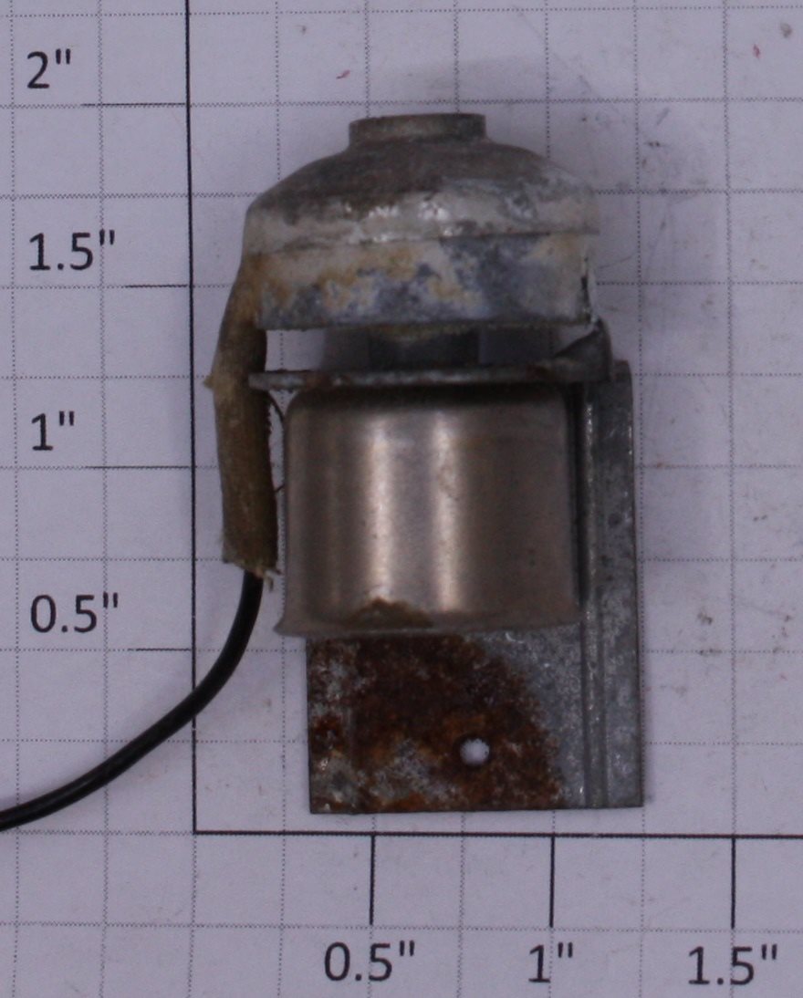 Lionel 671-170 Smoke Unit Housing - Early Small Chamber