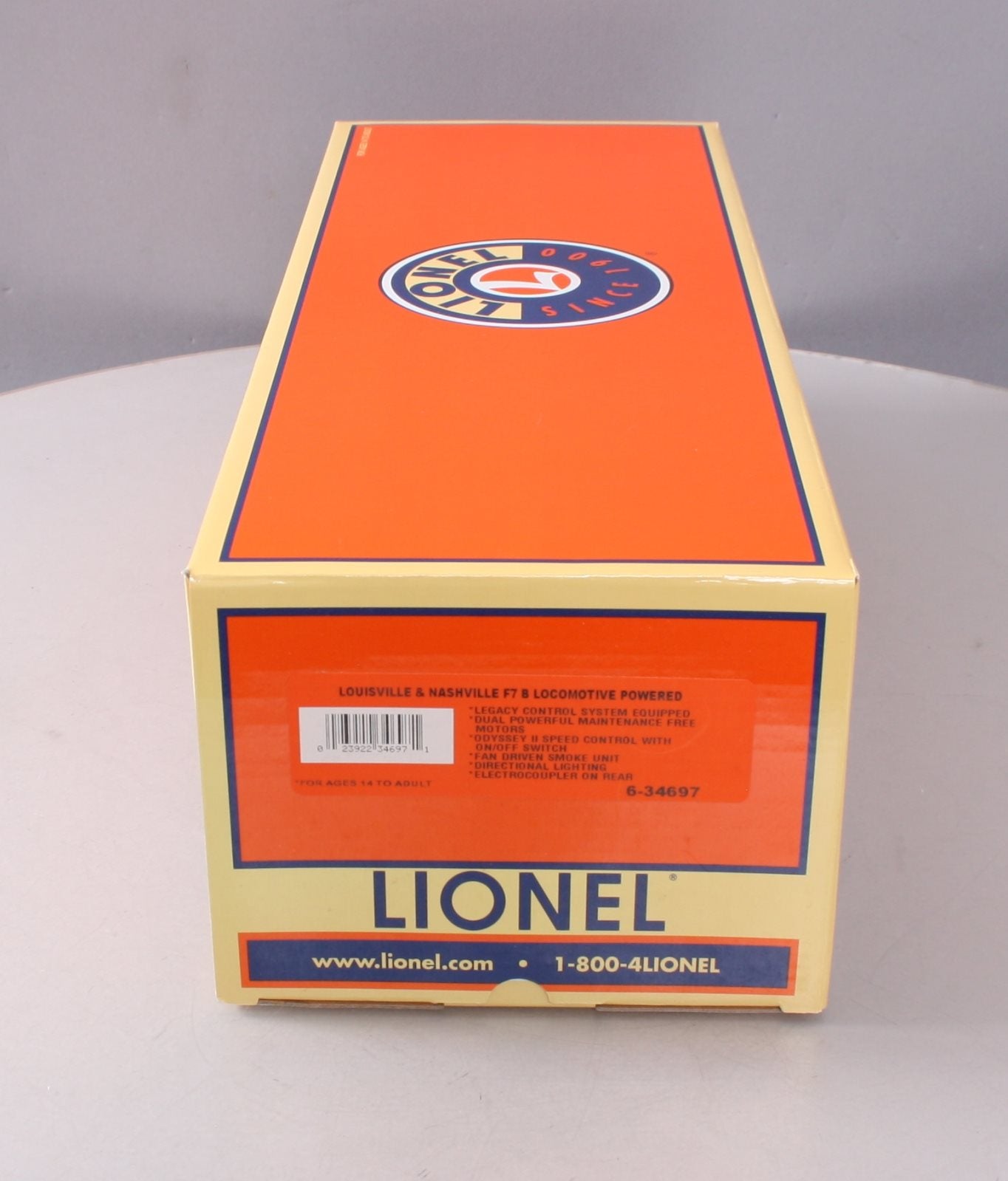 Lionel 6-34697 Louisville & Nashville F7 B-Unit Powered Diesel Locomotive #900