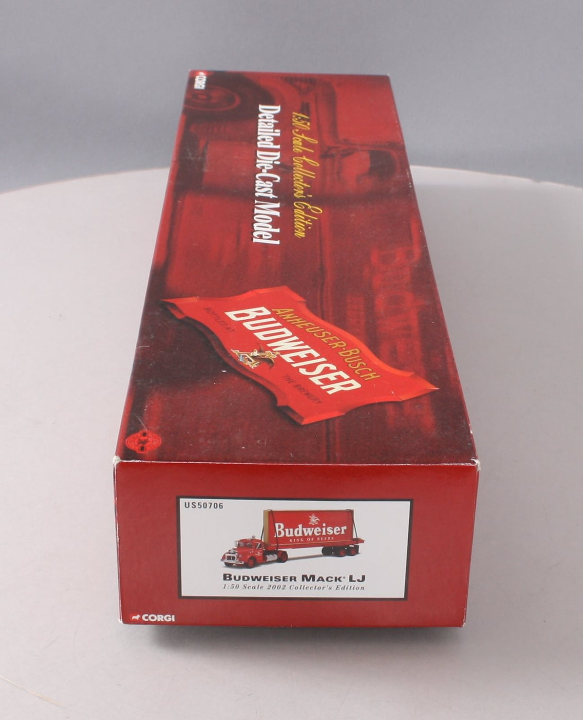 Corgi US50706 1:50 Mack LJ Hauling a Budweiser Sign NIB