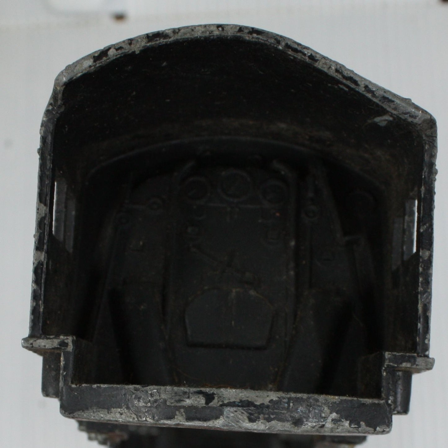 Lionel 1654-7X Metal Body Shell #1654 Damaged