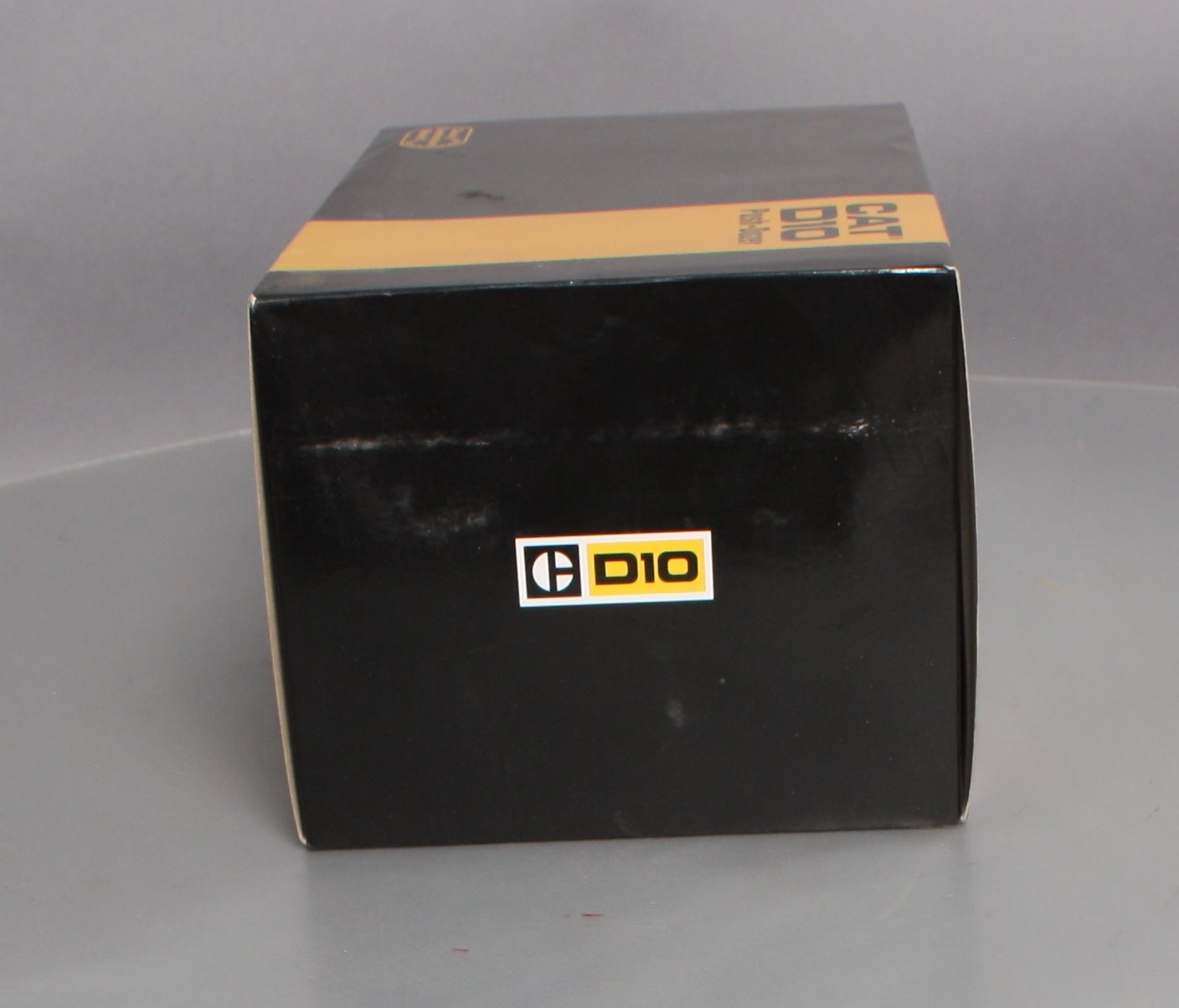 CCM D10 1:48 Scale Diecast Caterpillar Track-Type Tractor w/ U-Blade & Ripper NIB