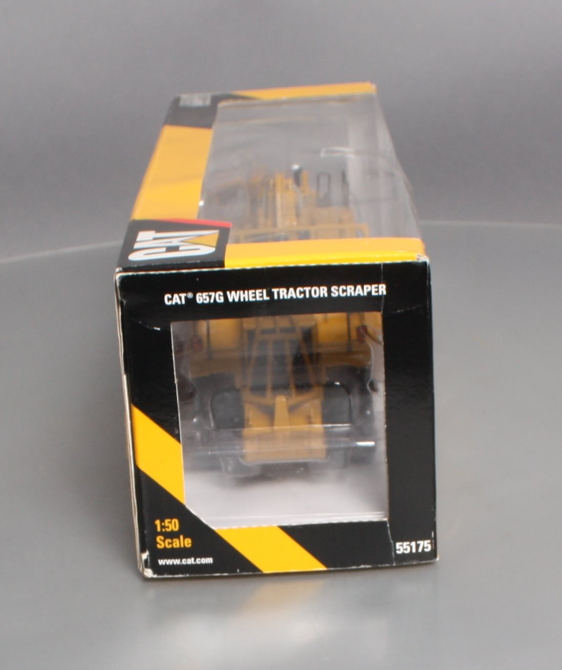 Norscot 55175 1:50 Scale Caterpillar 657G Wheel Tractor Assembled Scraper NIB
