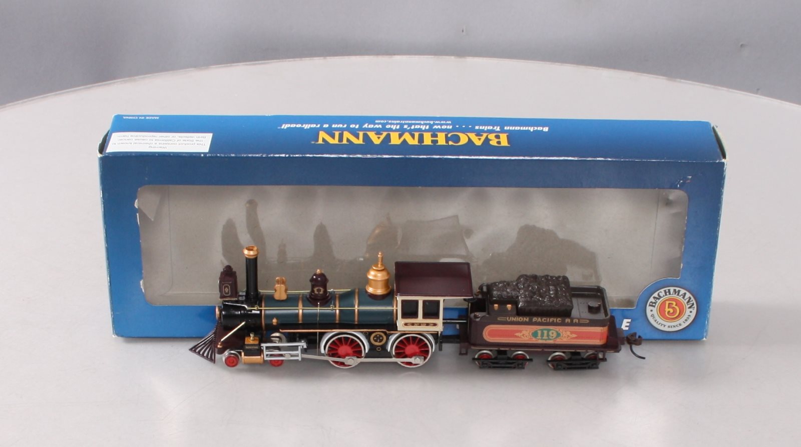 Bachmann 51101 HO Union Pacific 4-4-0 American Steam Locomotive