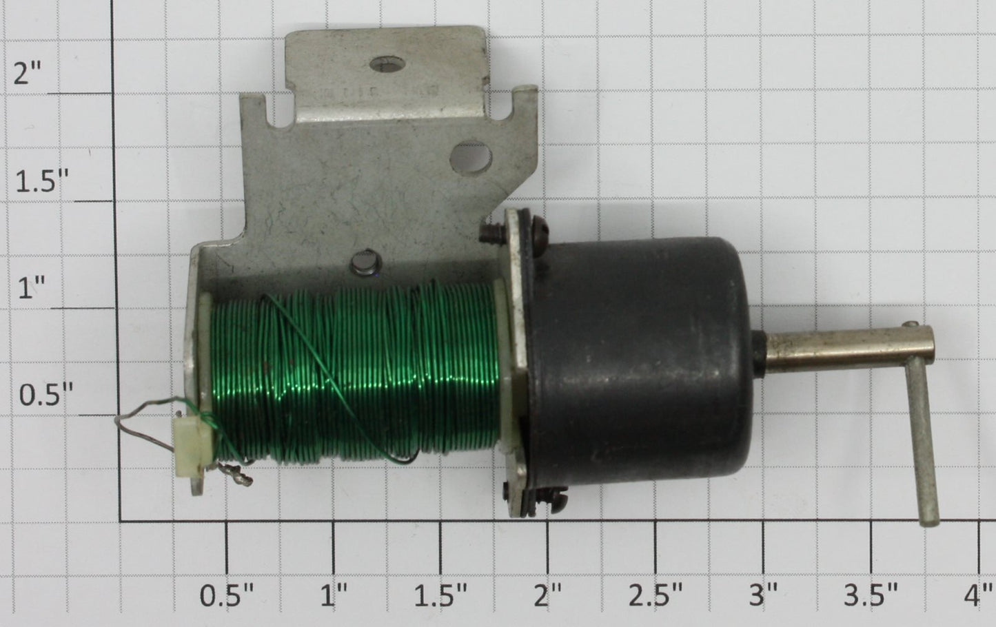 Lionel 3662-66C Coil & Bracket Assembly