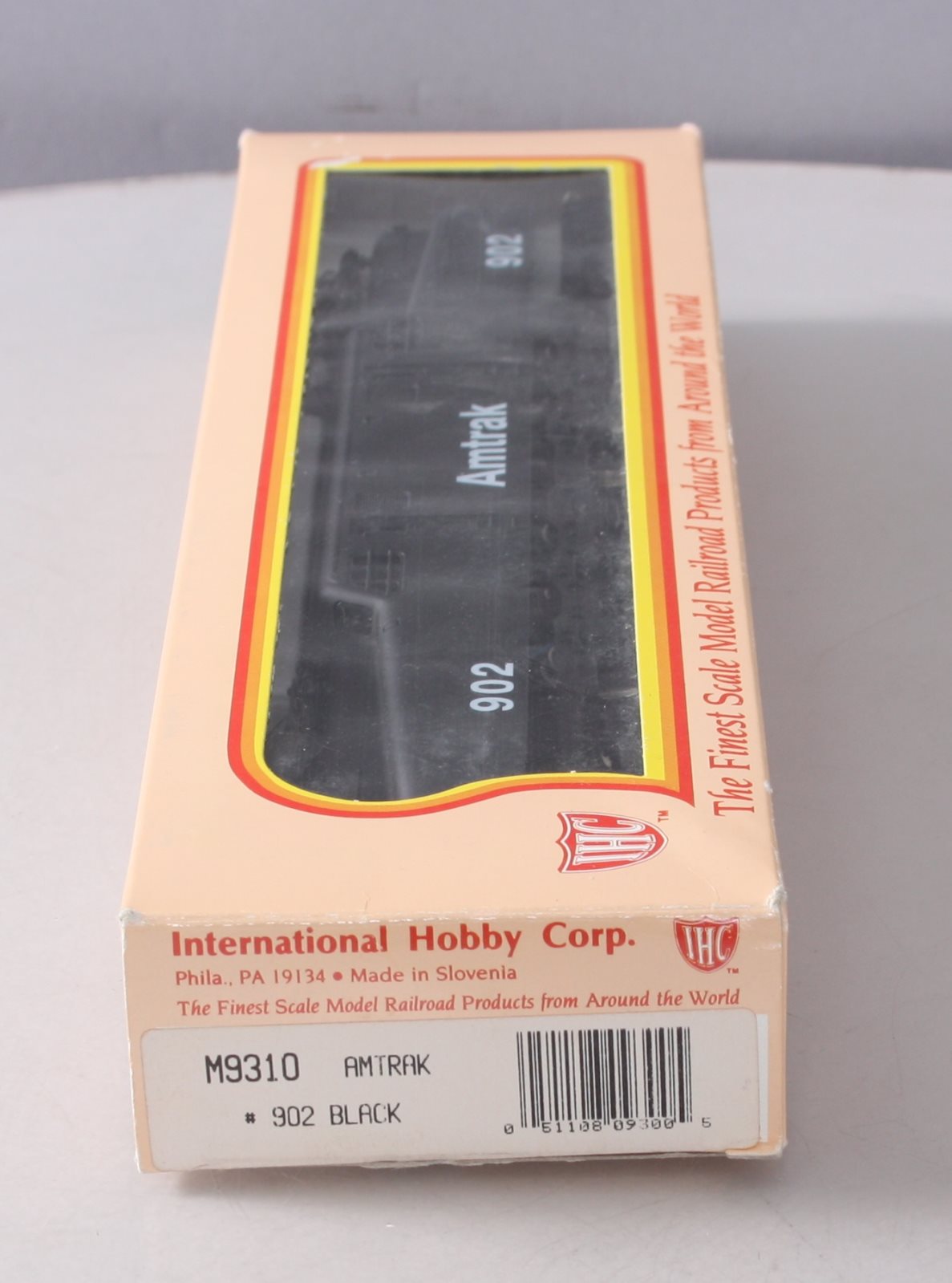 IHC M9310 HO Amtrak Electric Locomotive #902 LN/Box