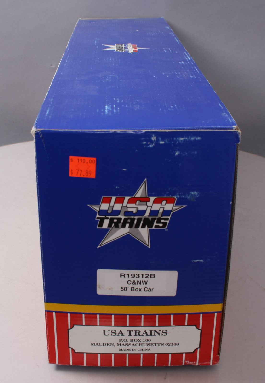 USA Trains R19312B G Chicago & North Western 50 Ft. Box Car with AAR Double Door