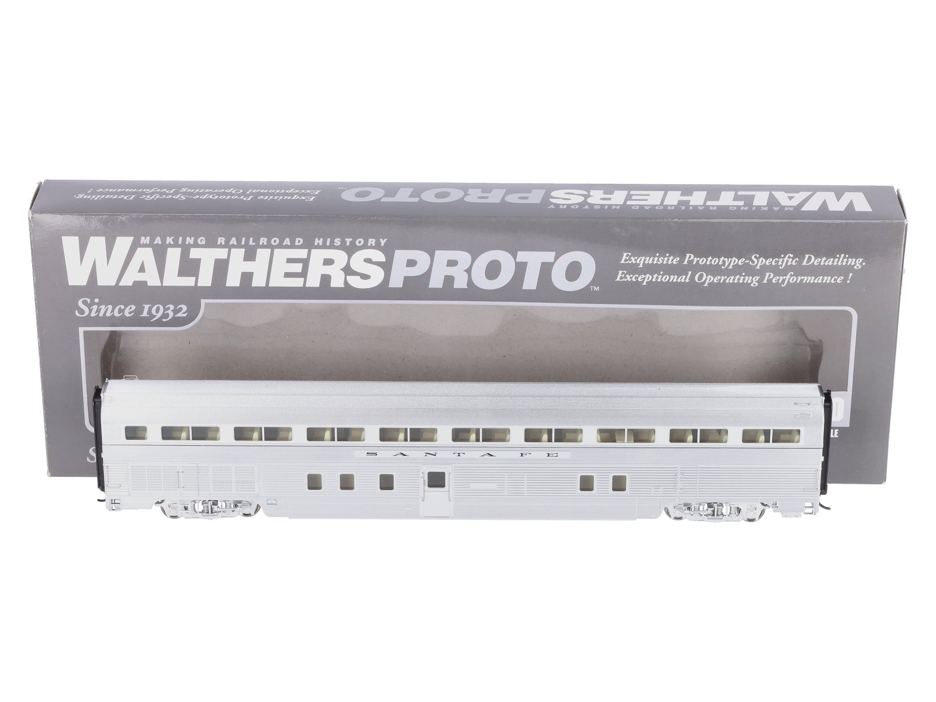 Walthers 920-9284 HO Santa Fe 85' Budd Hi-Level 72-Seat Passenger
