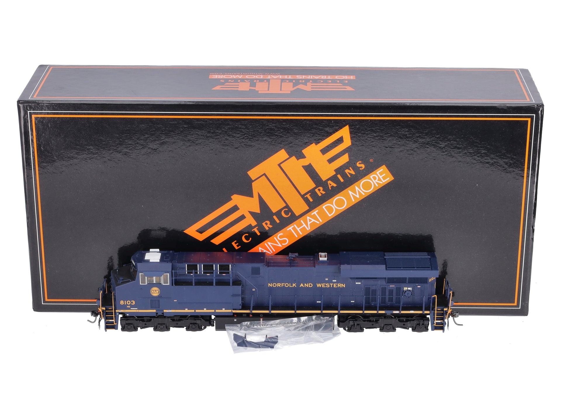 MTH 80-2343-0 HO Norfolk & Western (NS Heritage) ES44AC Diesel