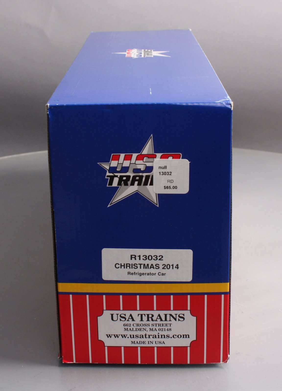 USA Trains R13032 G Christmas 2014 Refrigerator Car (Plastic Wheels)