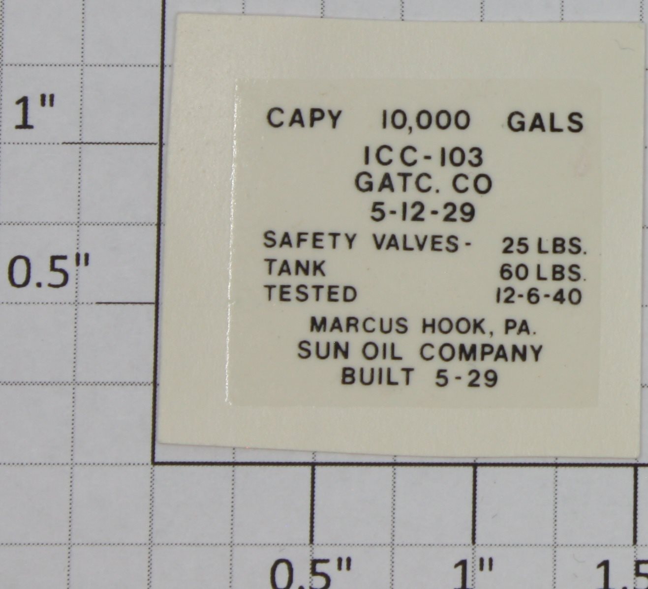 Lionel 654-10 Black Lettering Capacity Water Tank, Water Soluble Decal