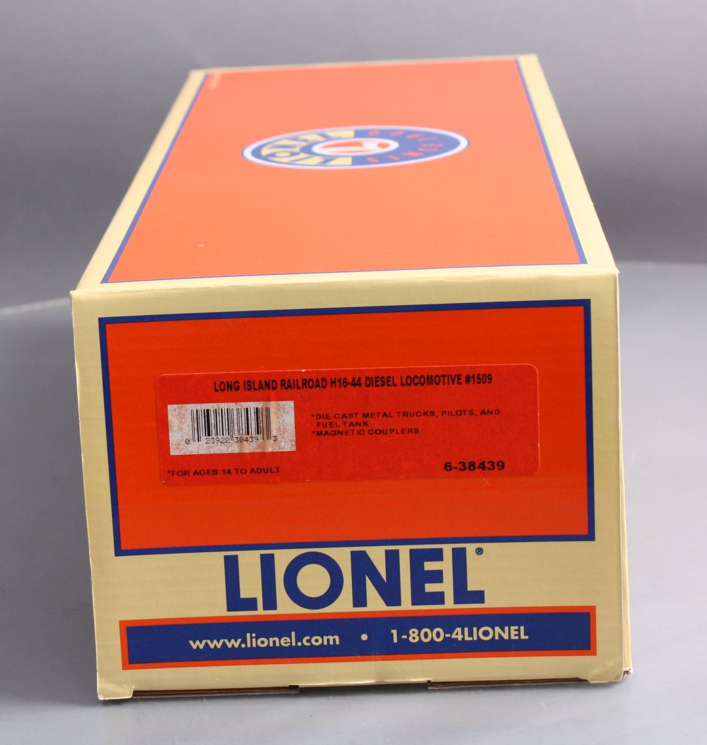 Lionel 6-38439 Long Island H16-44 Non-Powered Diesel Locomotive #1509
