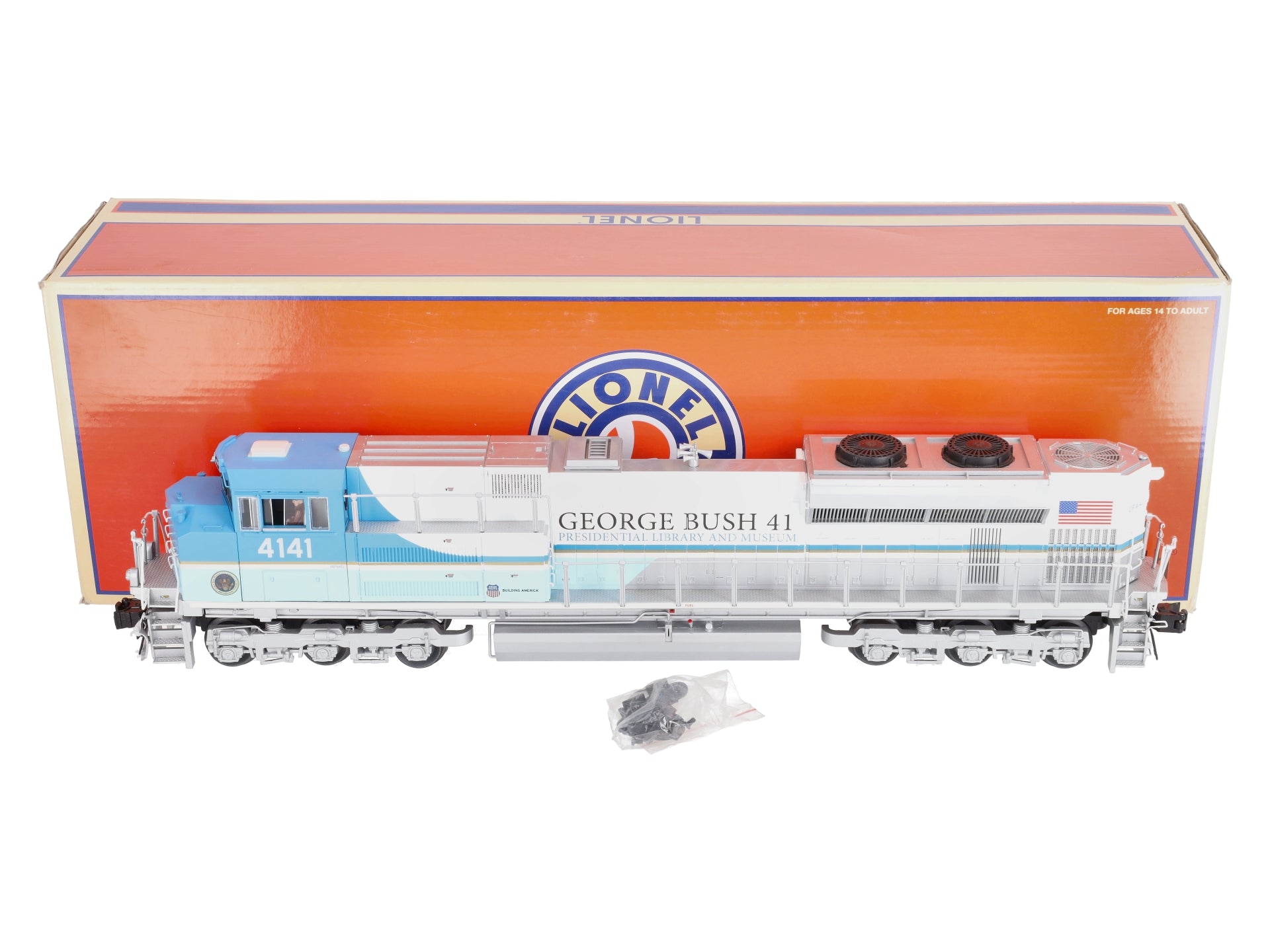Lionel 2033310 O Union Pacific SD70ACe Diesel Locomotive #4141