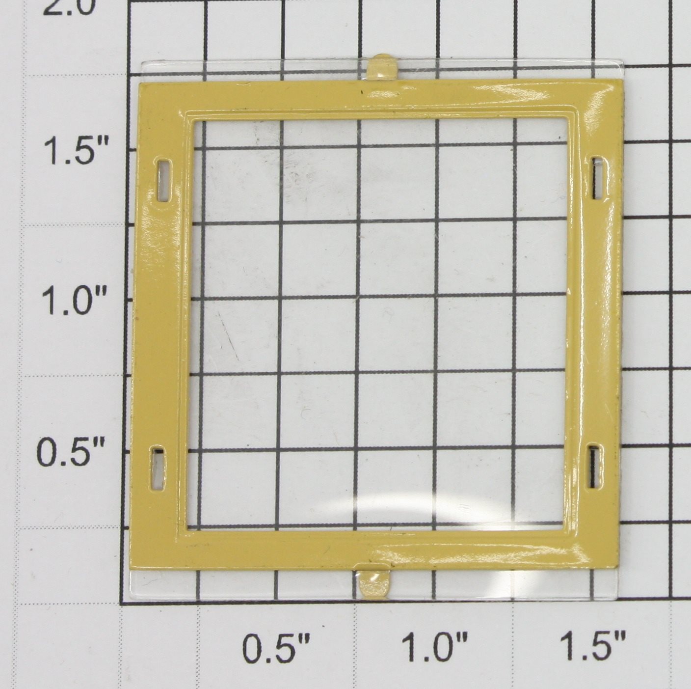 Lionel 418T-38 Yellow Rear Wall Window Insert with Lens