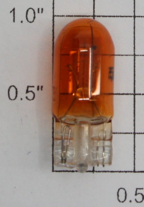 Lionel 555A 6.3V .25A .9CP T3 1/4 Wedge Base Amber Light Bulb