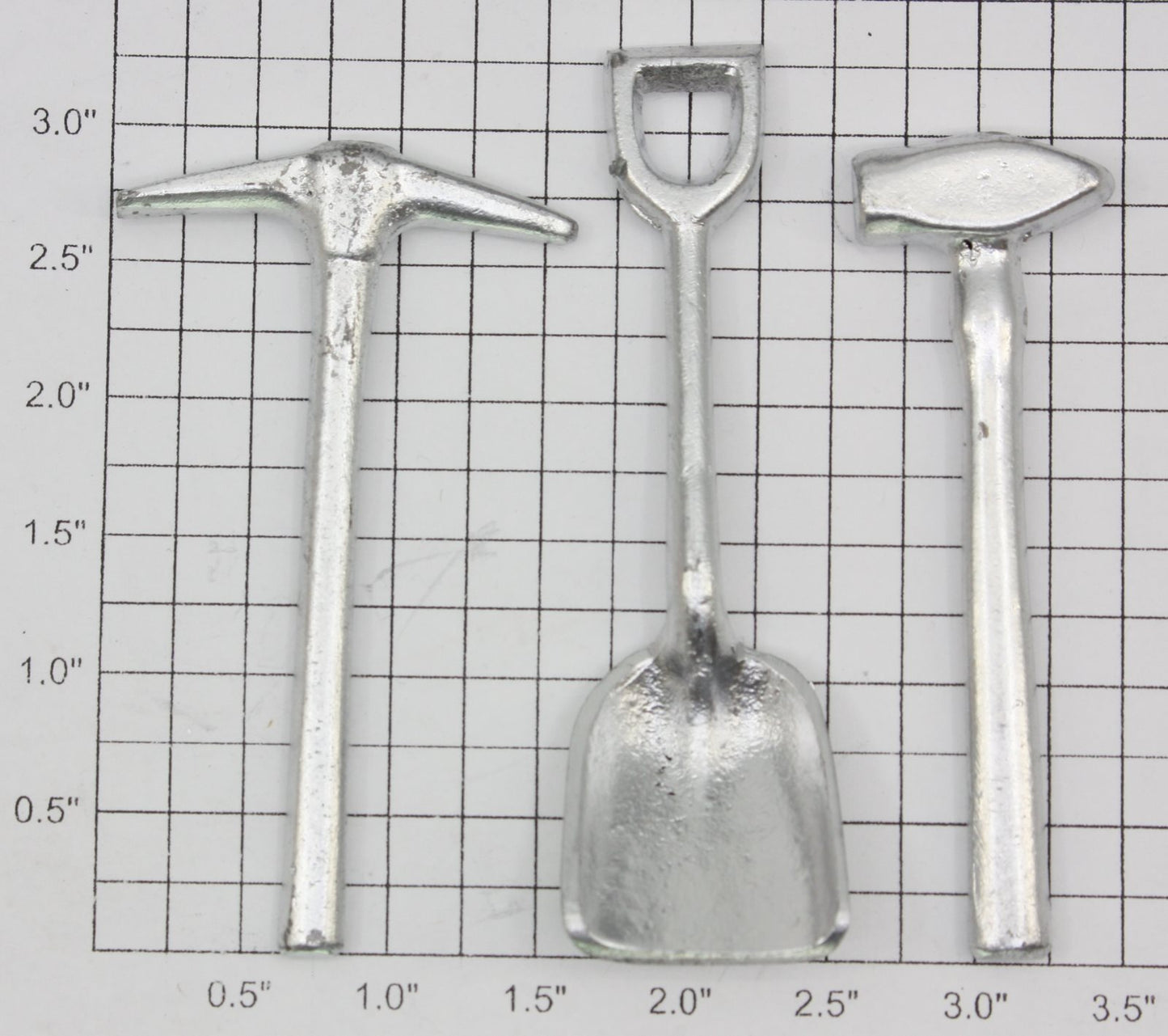 Lionel 812T Die-Cast Tool Set Shovel, Pick Axe, Sledge Hammer (Pack of 3)