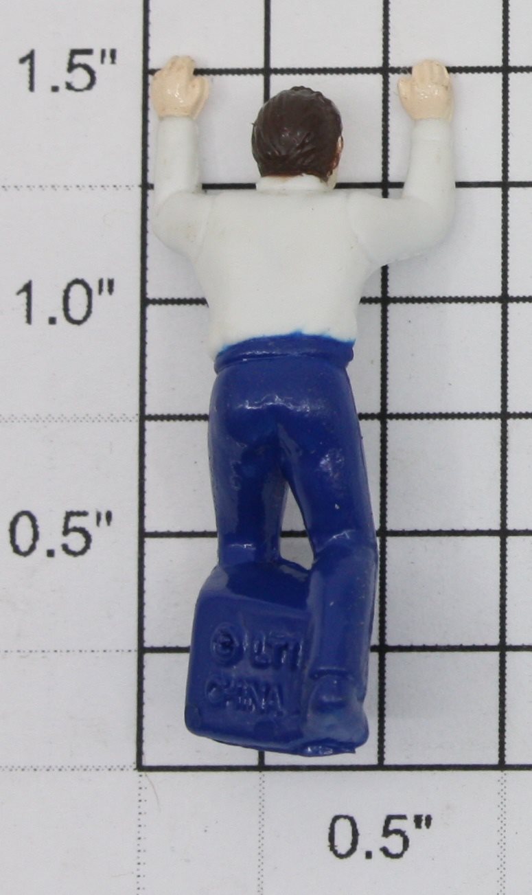 Lionel 12768-13 Figure with Hands Up
