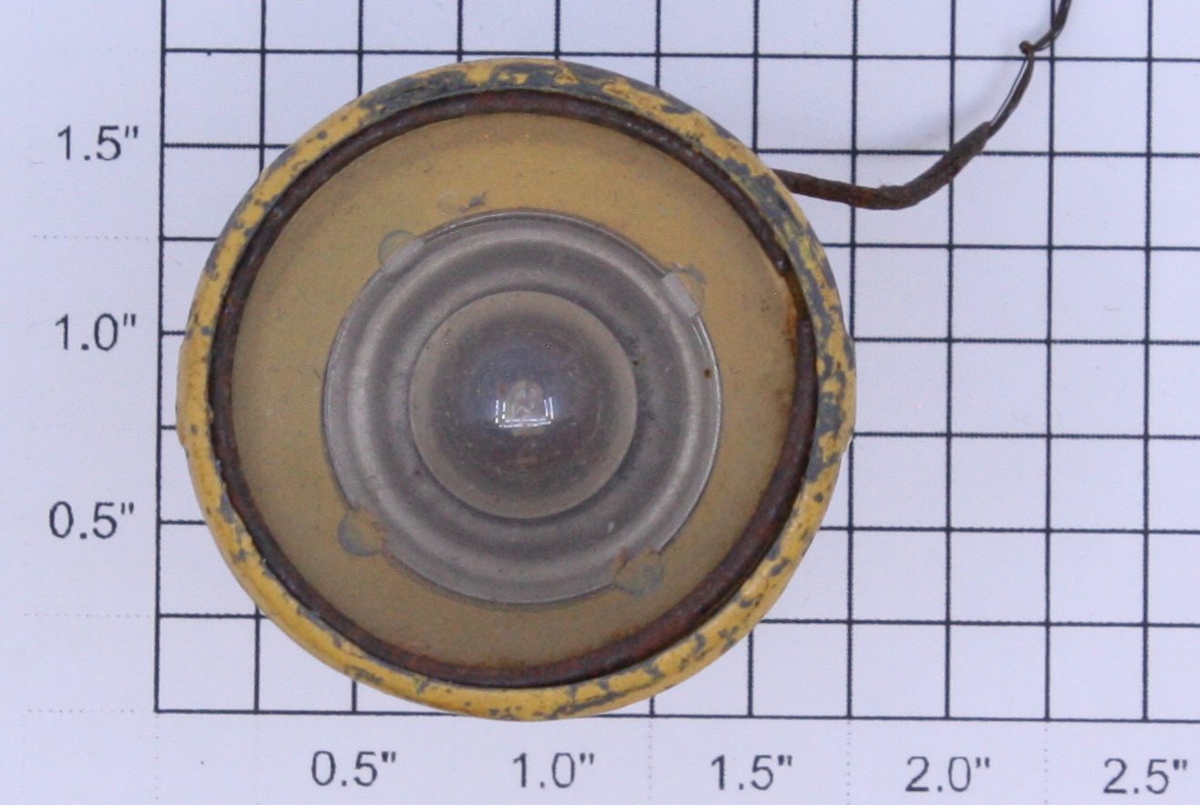 American Flyer XA8862YX Yellow Searchlight Housing with Lens, Bulb and Snap Ring