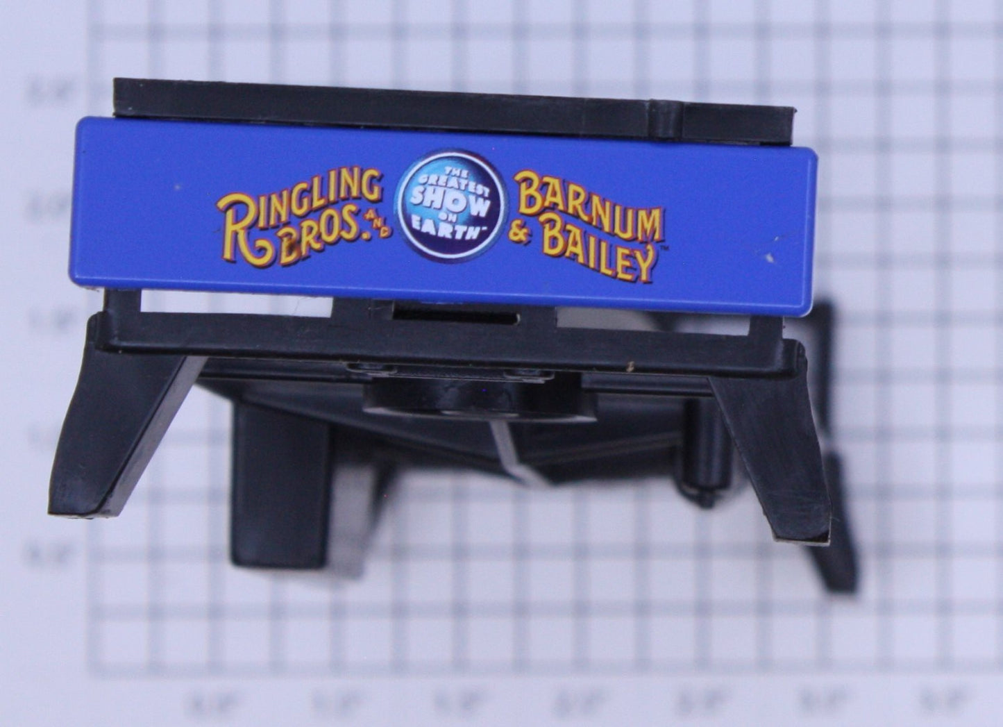Lionel 620-2125-058 K-Line Ringling Bros Plastic Caboose Frame